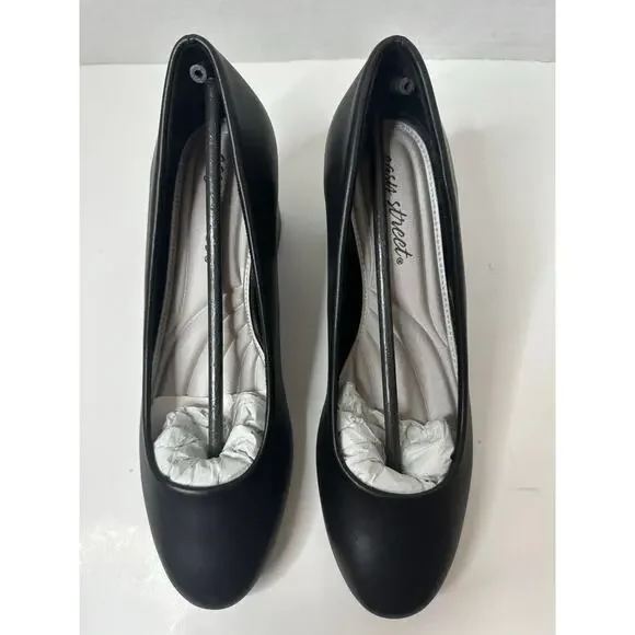 Easy Street Women's Proper Pumps Heels Black Size 7.5M NEW - Picture 2 of 9